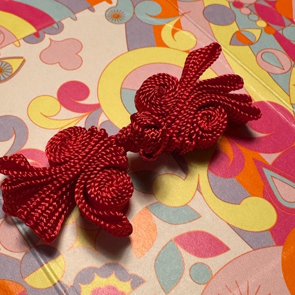 2” Chinese frog knot closure - 10 pairs bright red - Picture 5 of 5